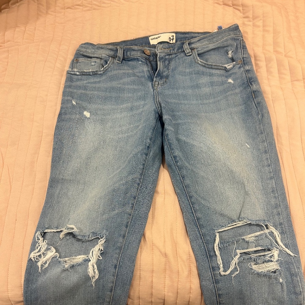 Garage Ripped Jeans